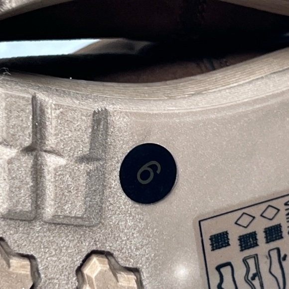 NWOT Qupid Renley Chunky Sole Booties - Brown, Size 9 - Picture 5 of 10